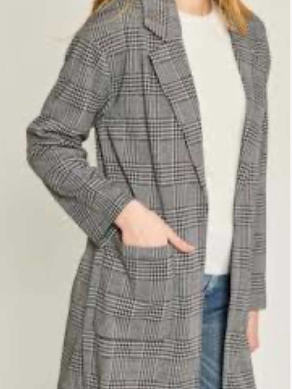Love Tree Black & White Plaid Blazer Size Large 🖤🤍